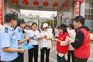 今日趣图：待杰克逊练熟射门，我项上人头已献于曼城帐下！